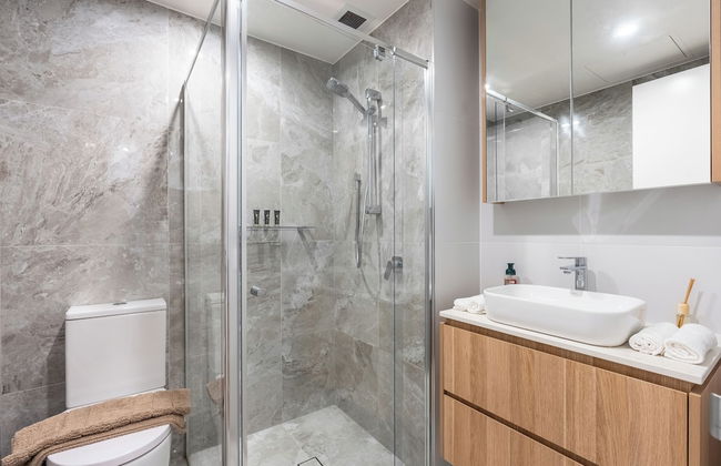 Serain Residences Canberra Centre - Photo 26