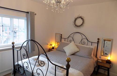 Three-Time Award Winning 1700's Grd 2 listed cottage near Stonehenge - Foto 3