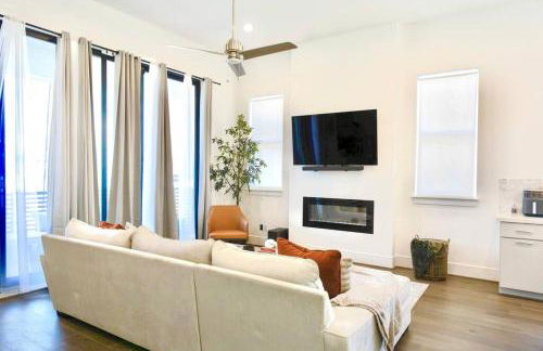 Comfortable Modern Home in Downtown Houston - Sleeps 10 - Foto 41