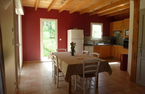 Maison indépendante avec Piscine privée proche Vallée Dordogne de Samedi à Samedi - Photo 11