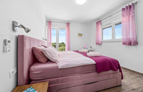 Villa Sunny Olive - Photo 50