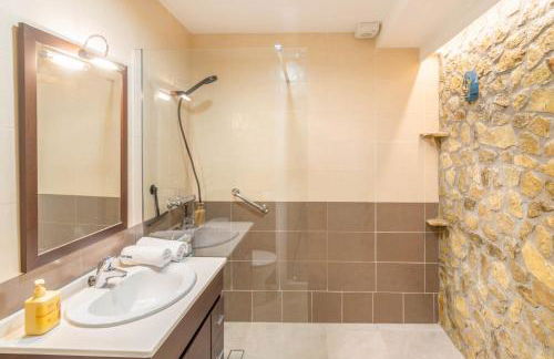 Amplia casa para desconectar con vistas al lago - Foto 24