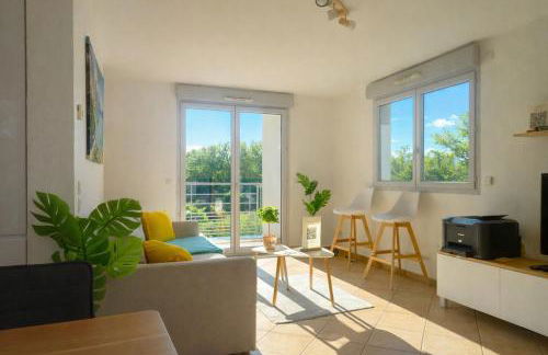 T2 de 56m2 - Genève à 5 min- Parking Privé Gratuit - Photo 4