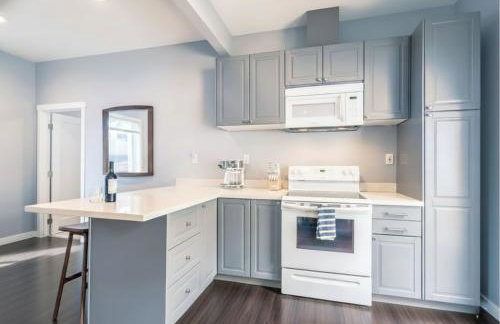 Fremont Bungalow with Backyard View Seattle - Photo 18