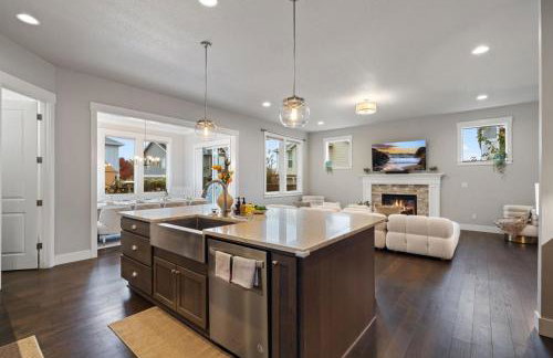 Luxury Home, 5BR, 4BT, Near Portland DT, Game Room, Nature Trails - Foto 11