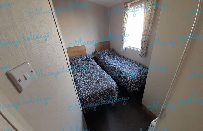 Pet Friendly Caravan in Walton on the Naze - Foto 1