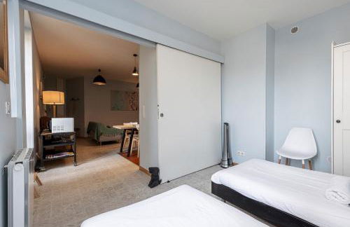 Large 3 Bdr City Center - Photo 33