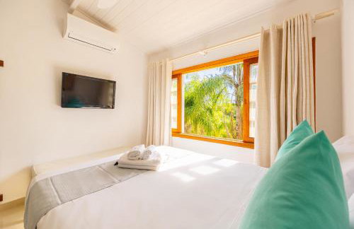 Lindo Loft na Praia de Barra do Una à beira do Rio - Foto 53