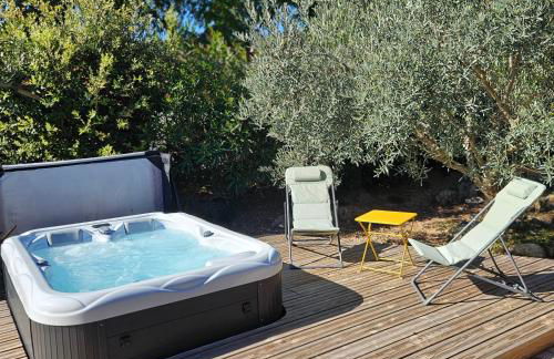 Domaine Roulotte Farigoule - Foto 11