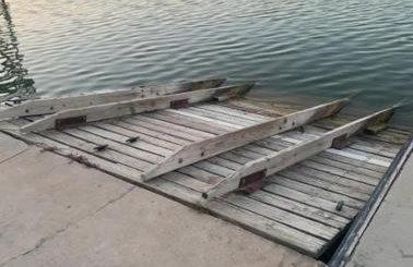 Spacious Lakefront Home with Water Views, WiFi & Private Washer/Dryer - Photo 8