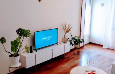 Acogedor apartamento a un paso de Gascona con WiFi Netflix Disney Plus y Prime gratis by M&N's House - Foto 2