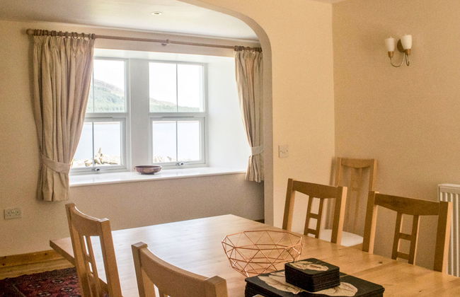 Old School - Photo 8