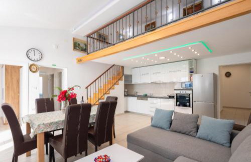 Prestige Apartments - Photo 12