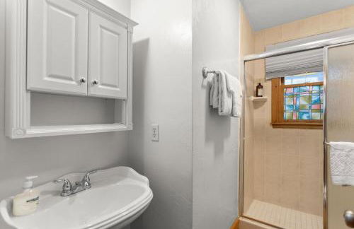 Cozy Townhome Near UF Campus - Foto 2