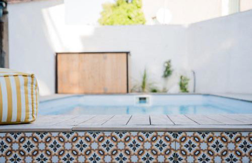 Maison Nomade piscine privée, parking et clim - Foto 41
