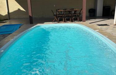 Orla 500 - Casa inteira 15 pessoas - Com Piscina - 500 Metros da Praia - Churrasqueira e muito mais - Foto 2