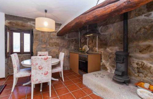 Refúgio de pedra remoto em Espadanedo - Foto 9