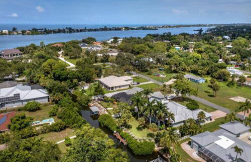 Nokomis Pool Home on the Canal - Foto 38