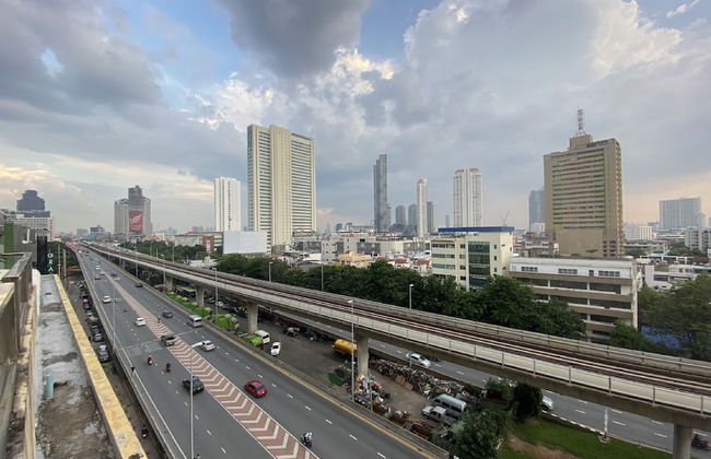 Palette Bella B All Suites Bangkok Hotel - Photo 71