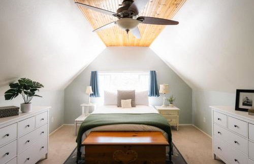 Charming Highlands Cottage - Walk to Shops & Eats - Foto 33