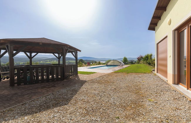 Luxury 10-bed Villa With View, Pool, Playground - Photo 37