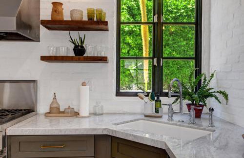 Famous Movie Colony Estate- Casa de Amigos Estate- Ultra Luxe, Pool, Spa, Firepit 4bd, 3.5bth - Foto 28