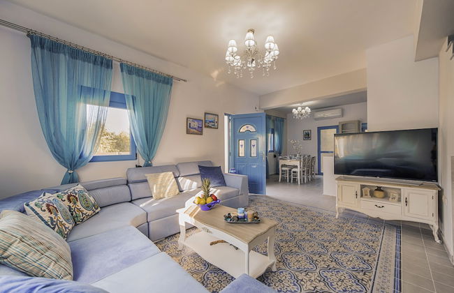 Lindos Luxury Retro Villas - Photo 33