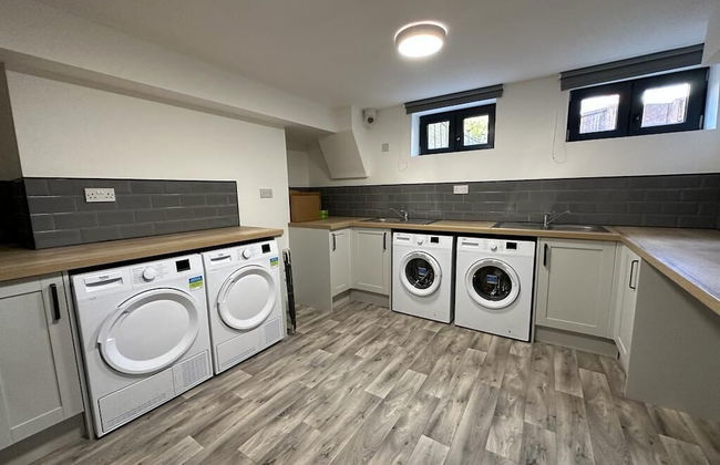 Comfortable Stay - Fishpond Dr - Photo 15