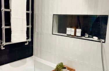 Cozy and Peaceful Apartment with Terrace in Hackney - Foto 26