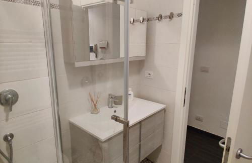 Vista sul carruggio, centro storico di Chiavari - Photo 20