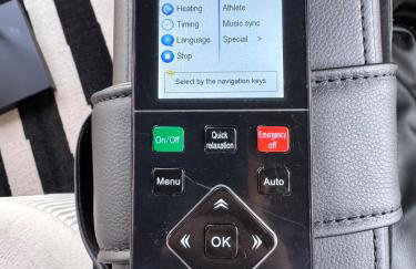 Waterfront Home with Arcade, MassageChair, Firepit, Infinity Game Table - Foto 24