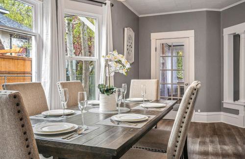 Work-Friendly 3BR Home w Office Fast WiFi - Foto 2