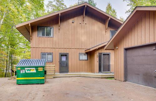 Lakeside Northwoods Retreat Dock, Deck, Fire Pit! - Foto 29