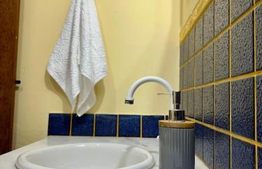 Casa Rústica - 3 vagas de garagem - Pet Friendly com vista para Serra de São José - até 8 hóspedes - Foto 68