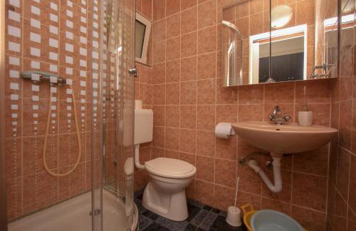 Robinson Srdelica - Foto 30