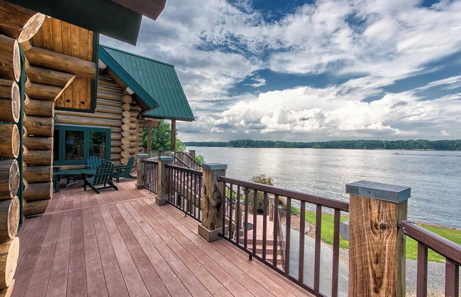 Azalea Retreat by Avantstay Sleeps 34 & Pool - Foto 5