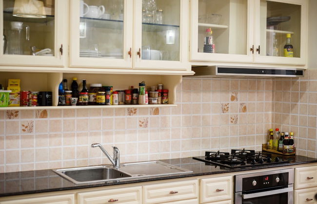 City View Apartment - Photo 38