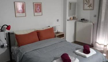 VagelisHome - Foto 1