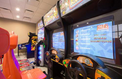 Large Villa W/private Pool & Game Room! Waterpark - Foto 116