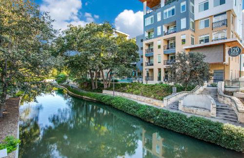 Stylish Condo facing Riverwalk with Free Parking Pet Friendly Centrally Located on the Riverwalk - Foto 10