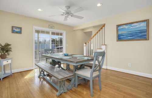 Beach Haven - Modern Home; Close to town! - Foto 15