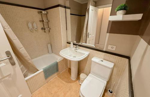 Pambnb - Bright Family Flat with Pools & Large Outdoor Space - Foto 25