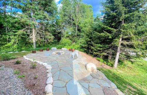 1800OR Unique 'yurt' home in Bretton Woods 1 mi to skiing firepit foosball beach Hot tub - Foto 34