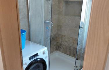 Ivana's Apartments with Amazing Pool Access - Foto 57
