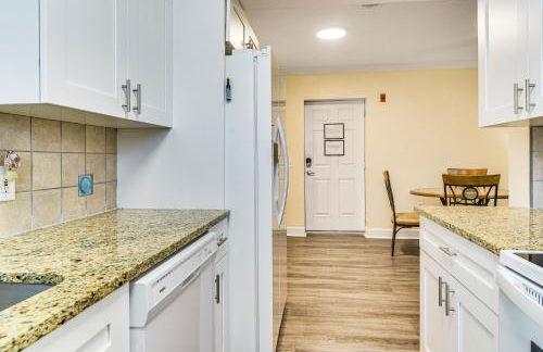 Unit 3 Blocks Gulf to Beaches Historical Museum! - Foto 12