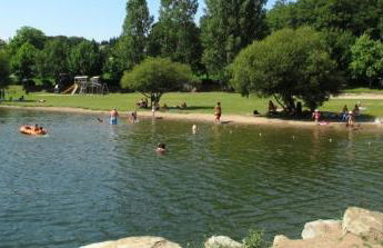 Villa le Menhir 4 Ch au Bord du Lac et Terrasse - Foto 18