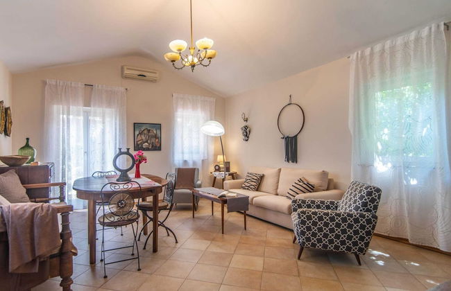 Conventional Holiday Home in Umag With Private Pool - Foto 5