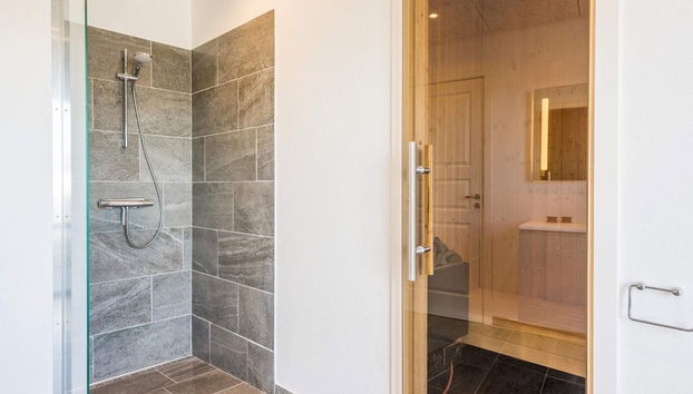 8 Person Holiday Home in Tarm - Foto 5, Baño