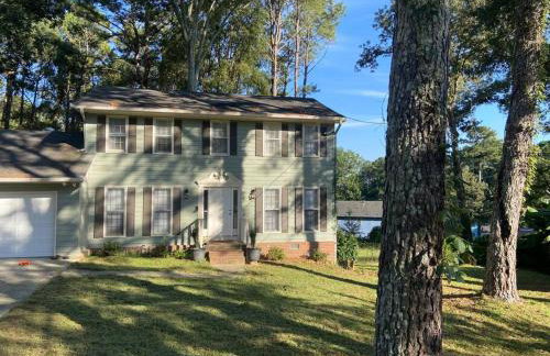 Lovely 2 Story 4 Bedms 3 Baths Home by Stone Mountain Park! - Foto 39