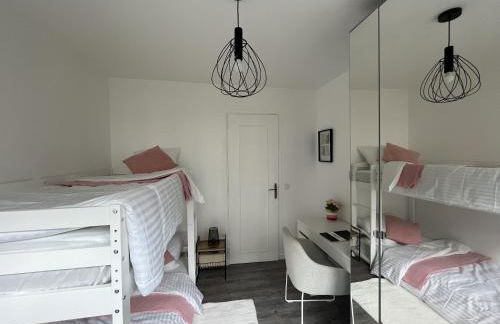 Entire 60m2 apartment - Close to Paris - Parking - Kitchen - 2min RERB - Olympic'24 - Foto 39